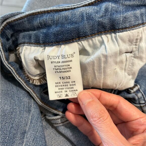 Judy Blue Distressed Flare Bootcut Jeans w/ Red Plaid Patches - Boho, size 15/32 - Picture 6 of 8